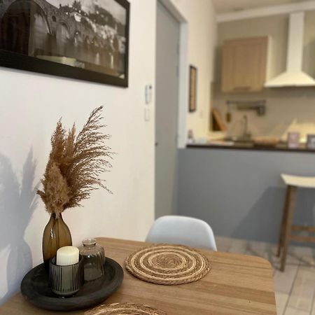 Joli Appartement Hypercentre T2, Classe Meuble De Tourisme 3 Avec Parking Gratuit Beziers Bagian luar foto