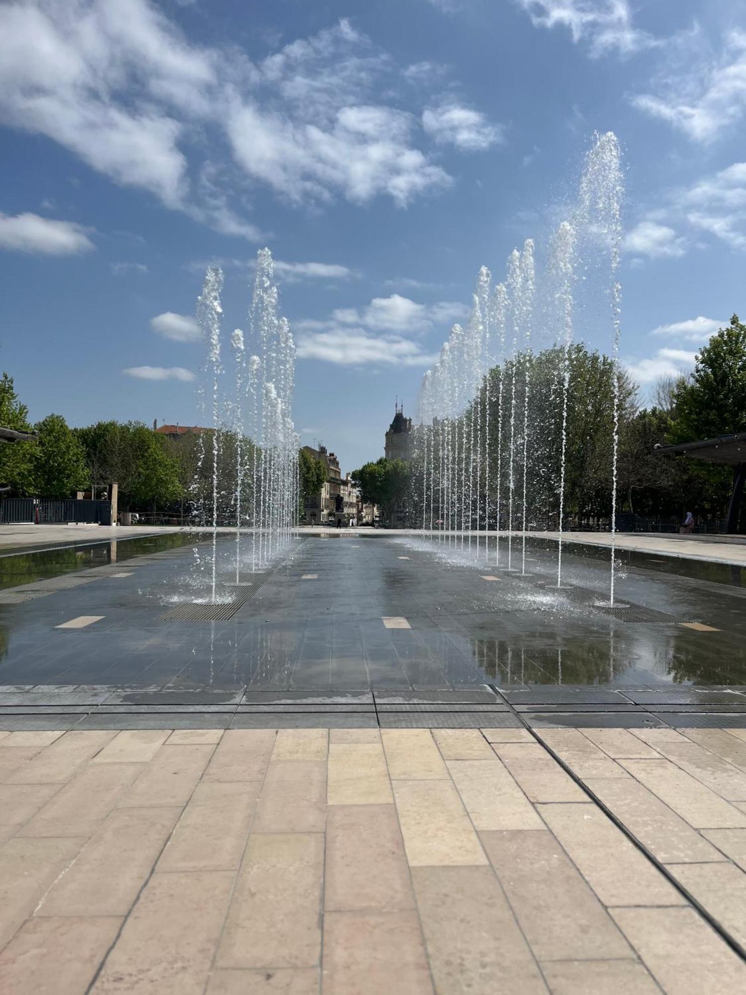 Joli Appartement Hypercentre T2, Classe Meuble De Tourisme 3 Avec Parking Gratuit Beziers Bagian luar foto